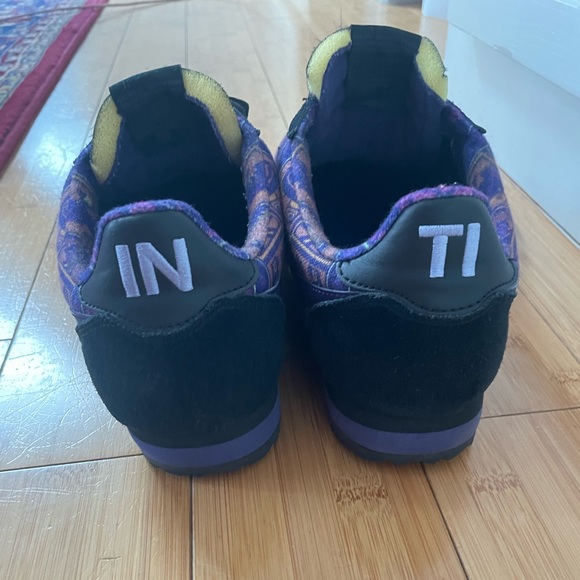 Nike Cortez X Los Premieros collab. Never worn outside. - Picture 6 of 8